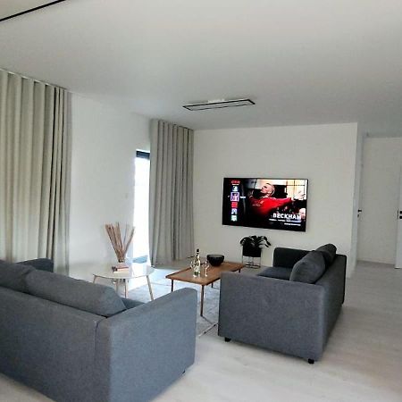 Bast 17 Dom Duzy Parking , Mandoria , Ptak , 2 Sypialnie Lub 1 Sypialnia, Taras , Autostrada A1, Kalinowskiego 17E Wifi Łódź Extérieur photo